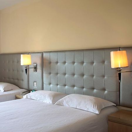 Qingdao Renjia Bussiness Hotel Εξωτερικό φωτογραφία