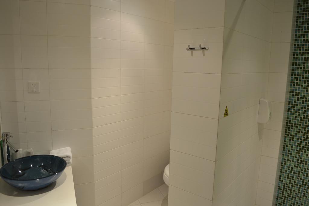 Qingdao Renjia Bussiness Hotel Εξωτερικό φωτογραφία