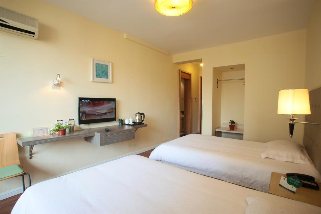 Qingdao Renjia Bussiness Hotel Εξωτερικό φωτογραφία