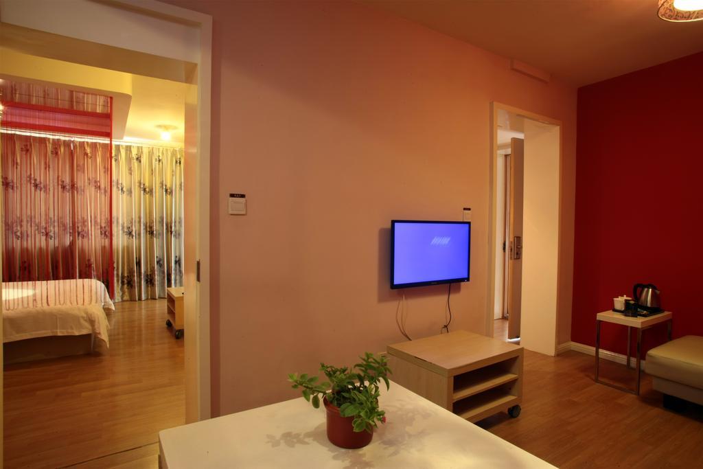 Qingdao Renjia Bussiness Hotel Εξωτερικό φωτογραφία
